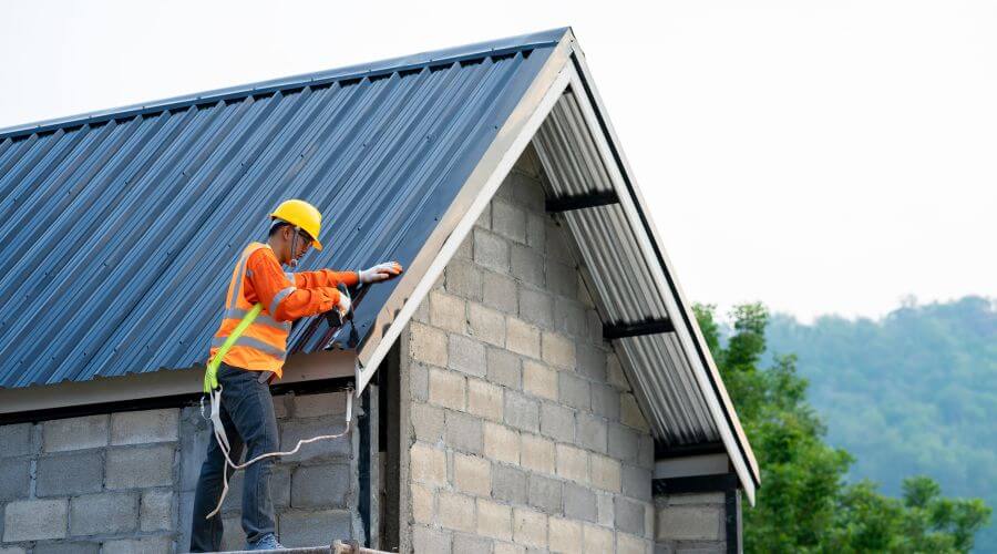 Expert Emergency Roof Repairs services in Slaughter, LA
